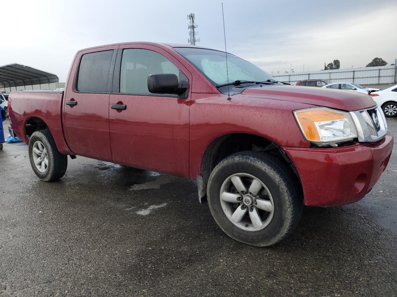 2013 NISSAN TITAN S - Фото 4