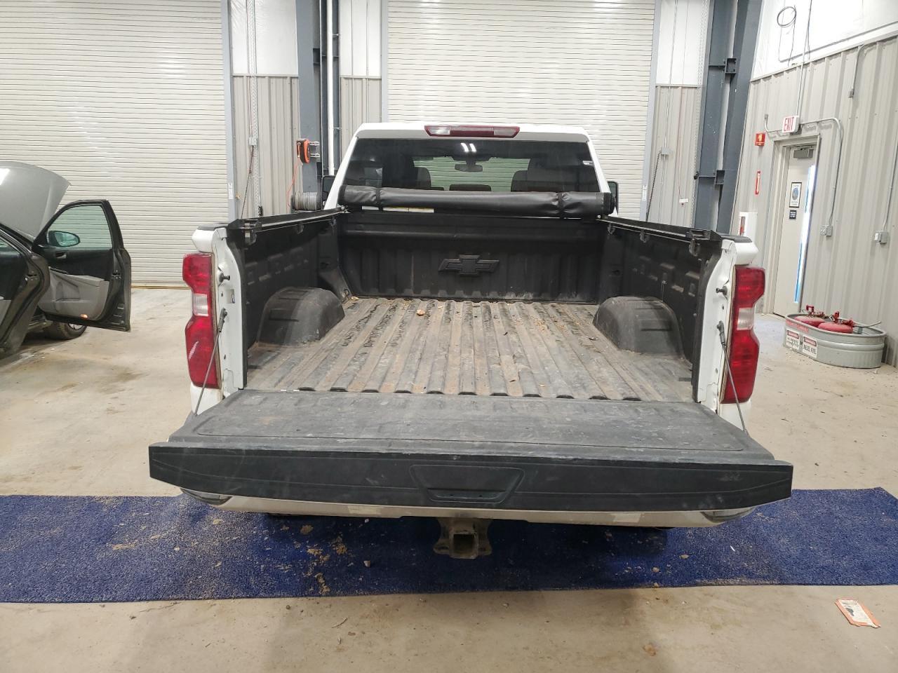 2020 CHEVROLET SILVERADO - Image 6
