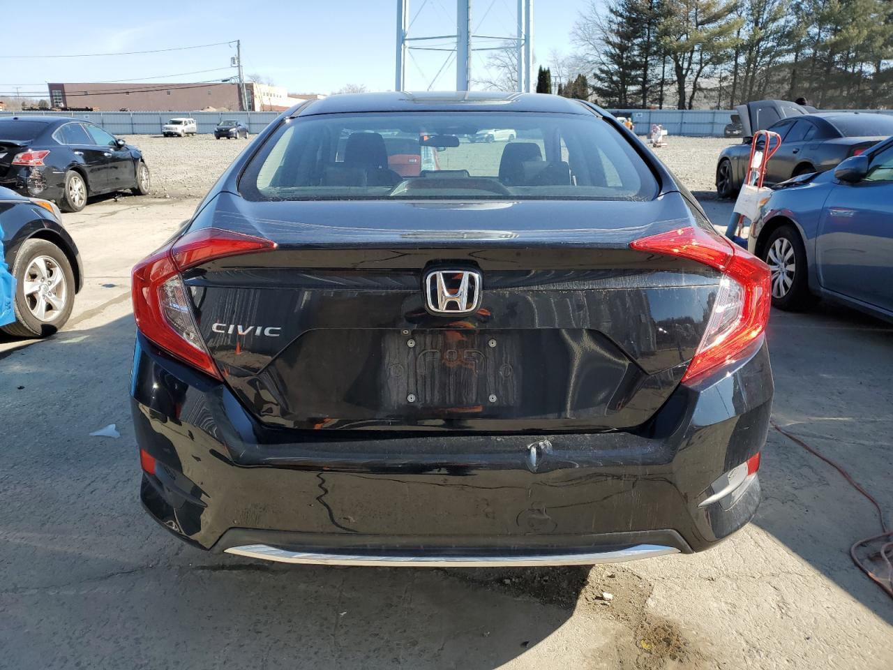 2019 HONDA CIVIC LX - Image 6