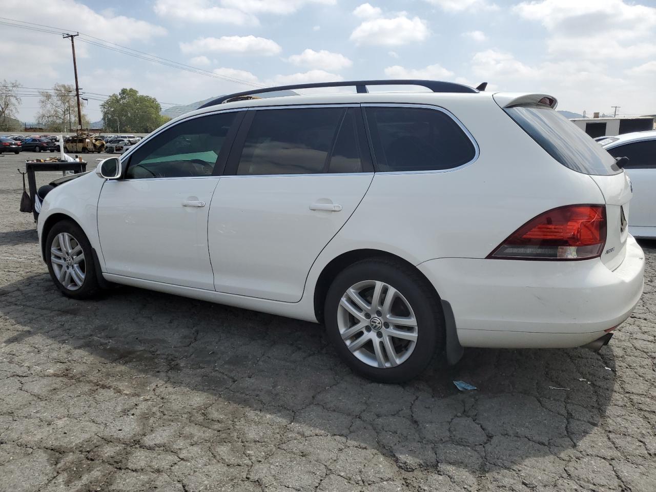 2013 VOLKSWAGEN JETTA TDI - Фото 2