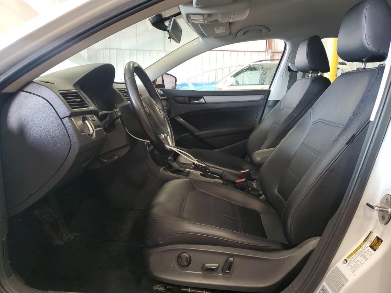 2015 VOLKSWAGEN PASSAT S - Фото 7