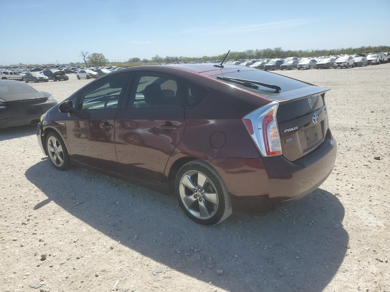 2013 TOYOTA PRIUS - Image 2