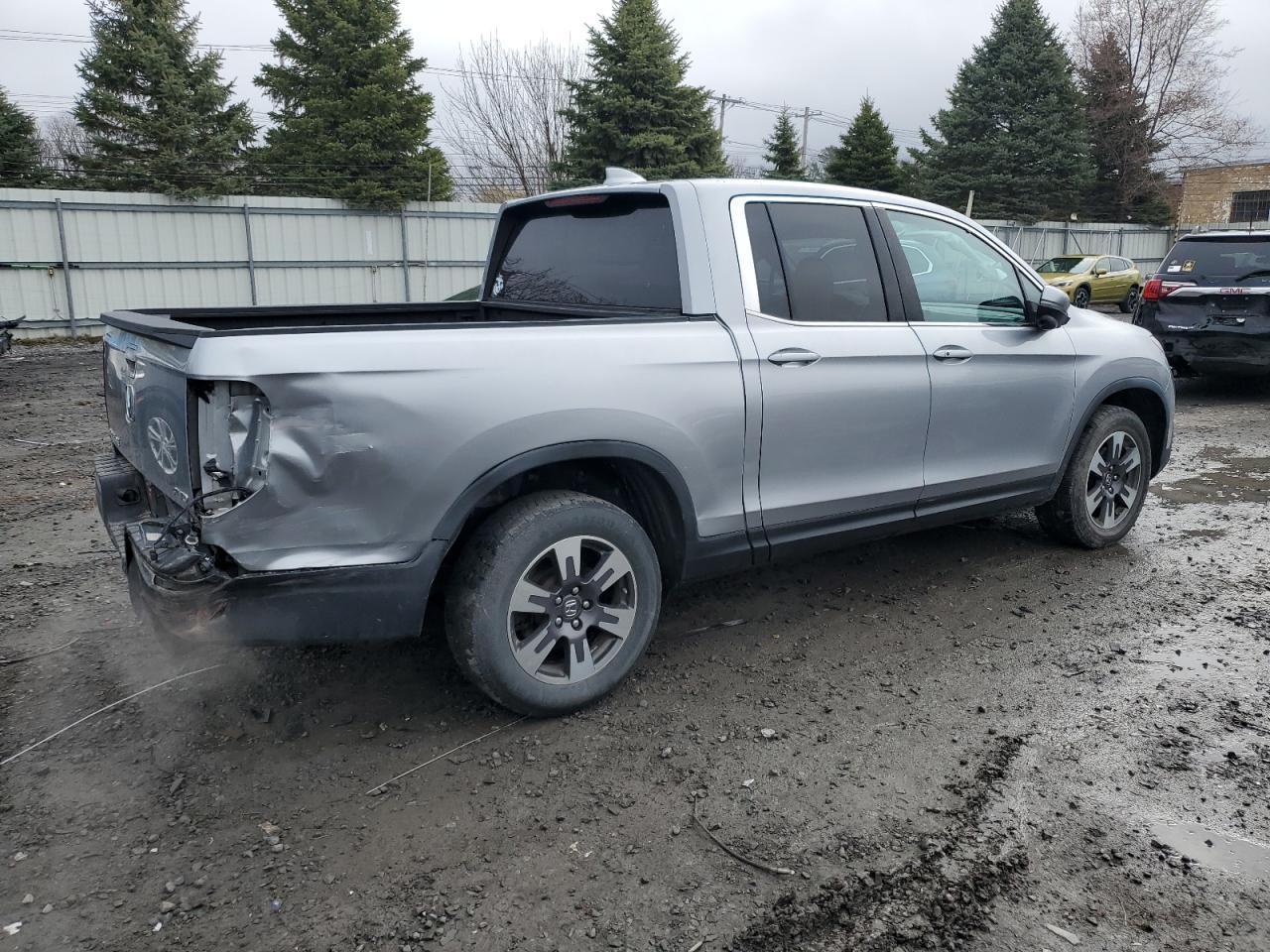 2017 HONDA RIDGELINE - Image 3