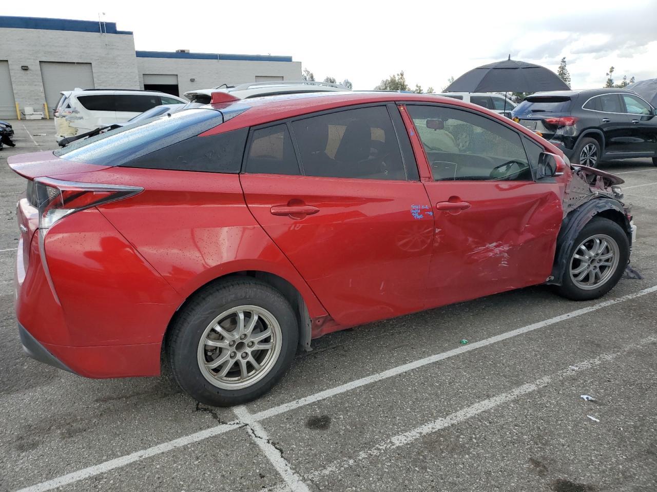 2016 TOYOTA PRIUS - Image 3