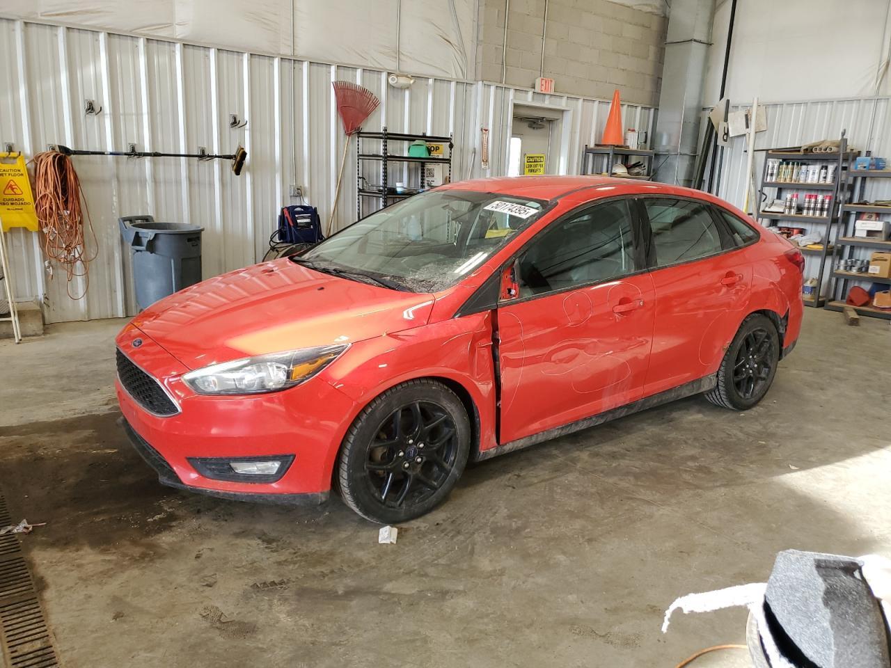 2016 FORD FOCUS SE