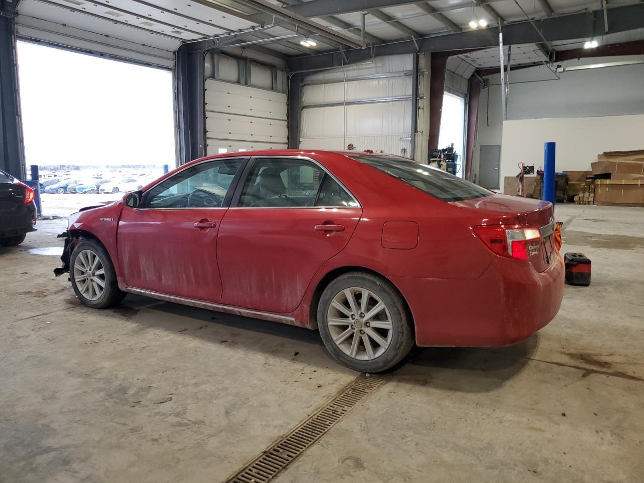 2012 TOYOTA CAMRY HYBR - Image 2