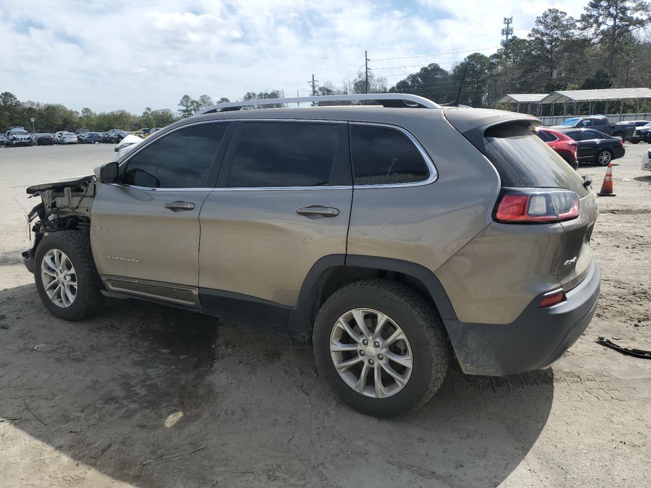 2019 JEEP CHEROKEE L - Image 2