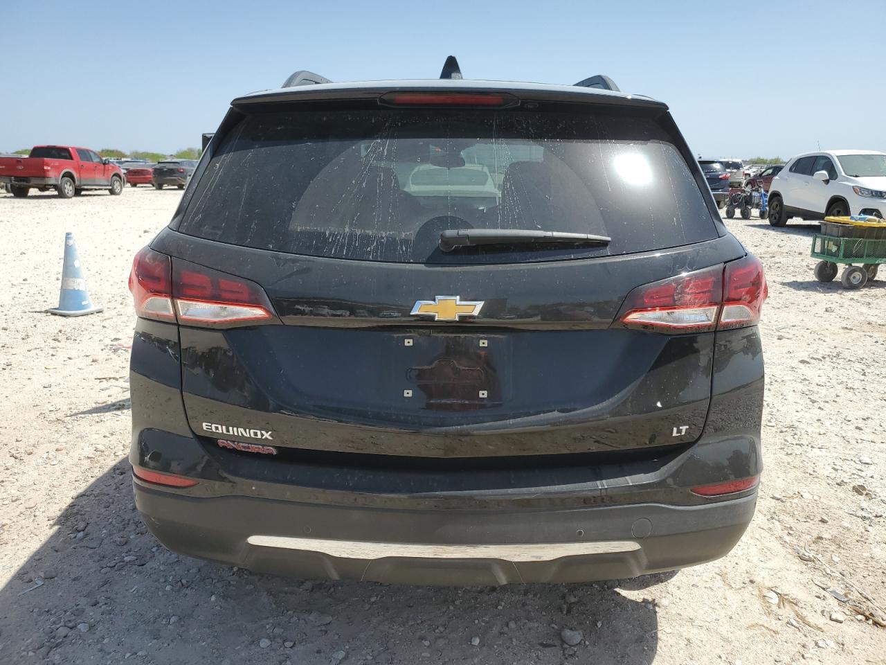 2024 CHEVROLET EQUINOX LT - Image 6