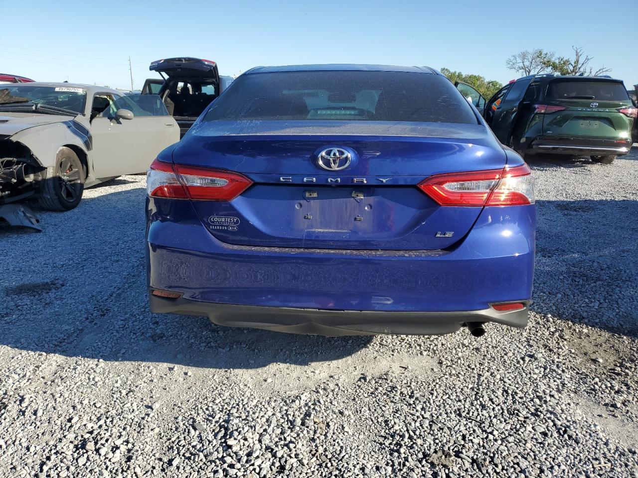 2018 TOYOTA CAMRY L - Image 6