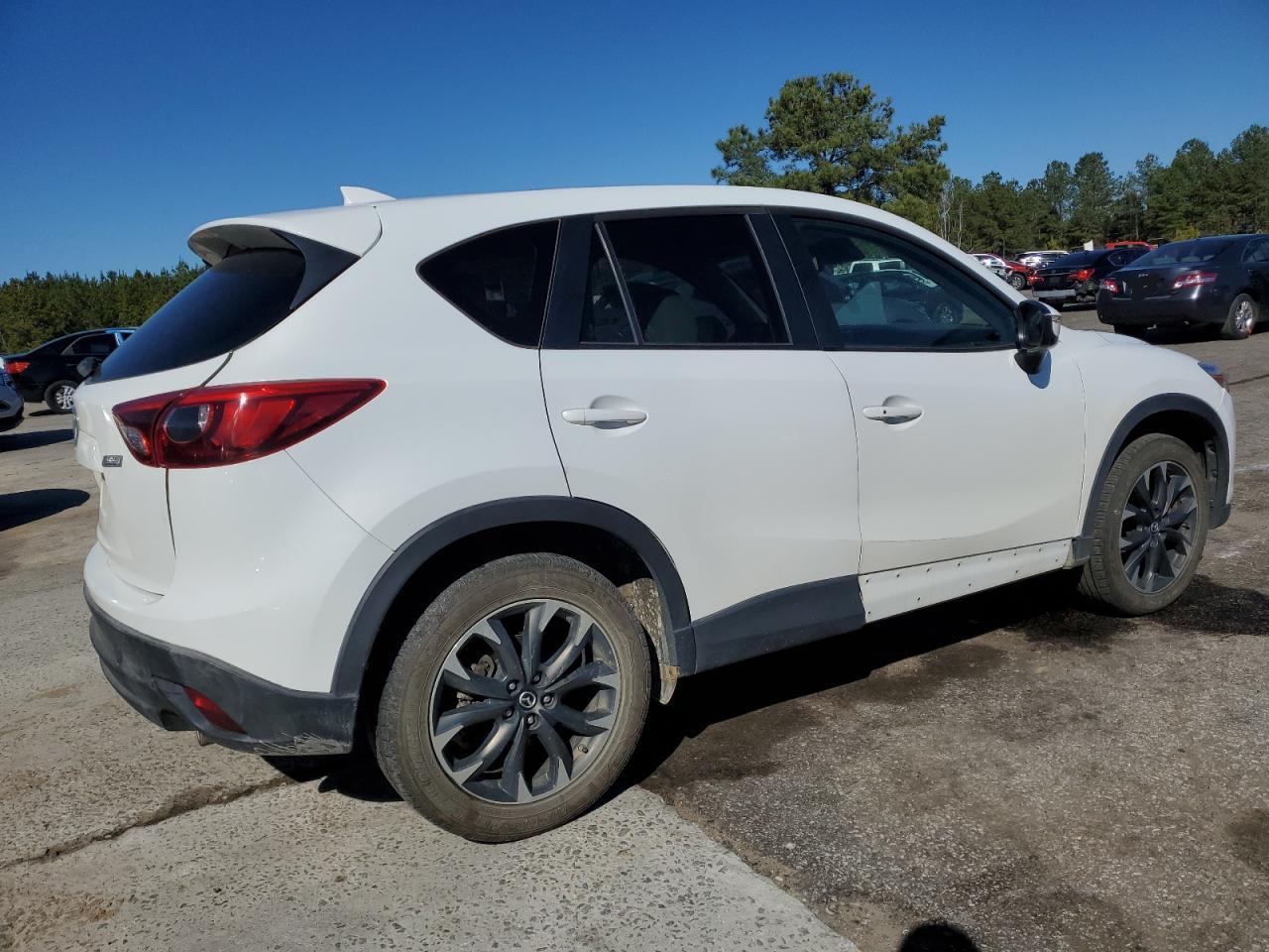 2016 MAZDA CX-5 GT - Image 3