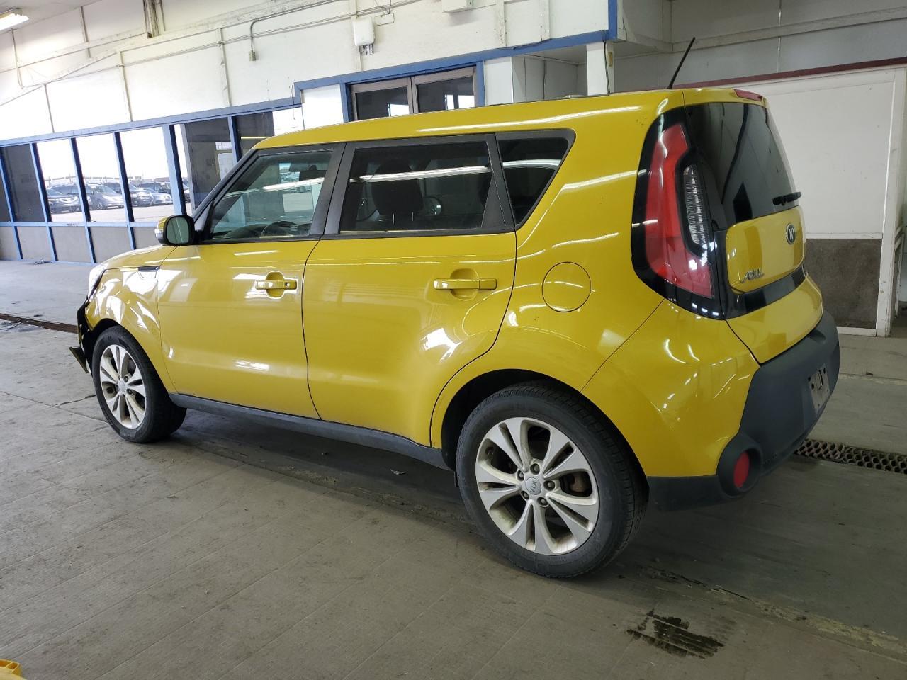 2014 KIA SOUL + - Image 2