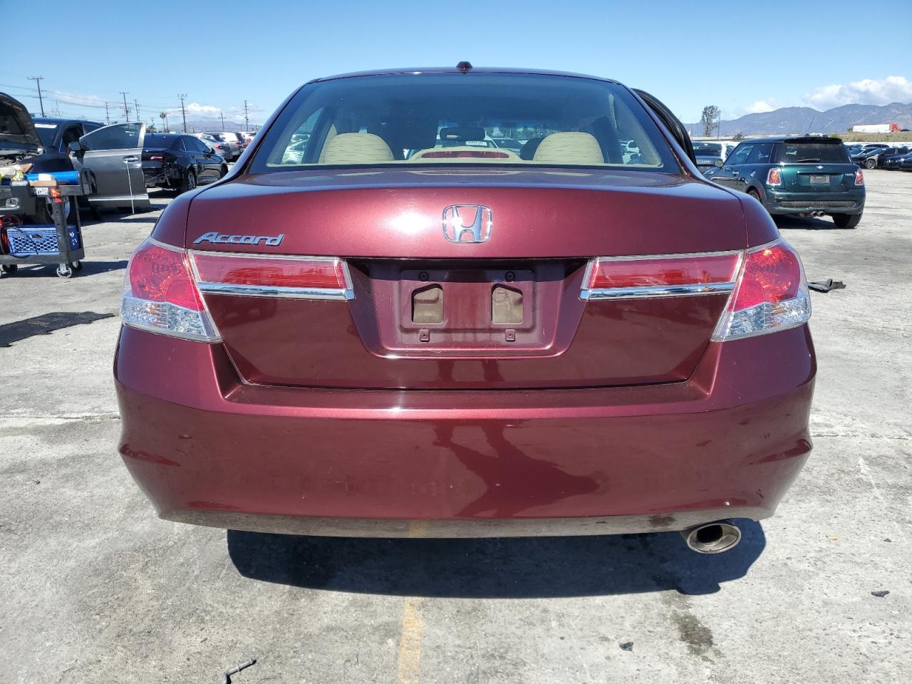 2012 HONDA ACCORD EXL - Image 6