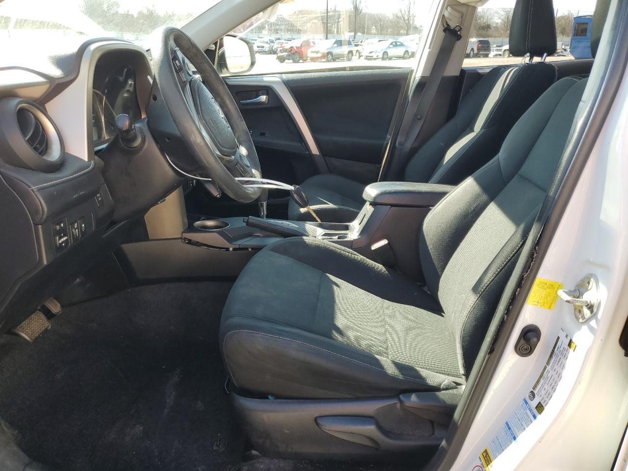 2015 TOYOTA RAV4 XLE - Фото 7