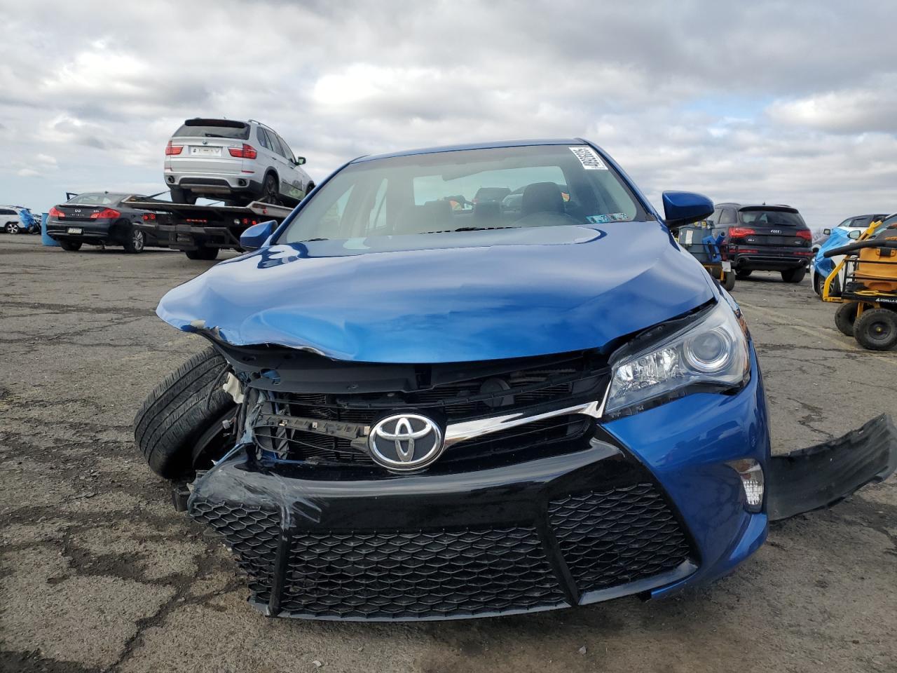 2017 TOYOTA CAMRY LE - Image 5