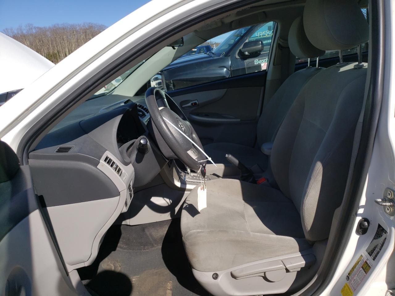 2013 TOYOTA COROLLA BA - Image 7