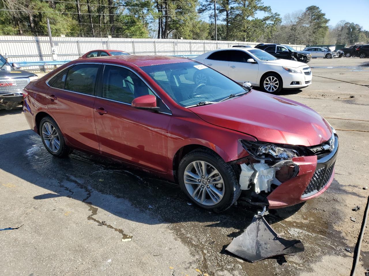 2015 TOYOTA CAMRY LE - Image 4