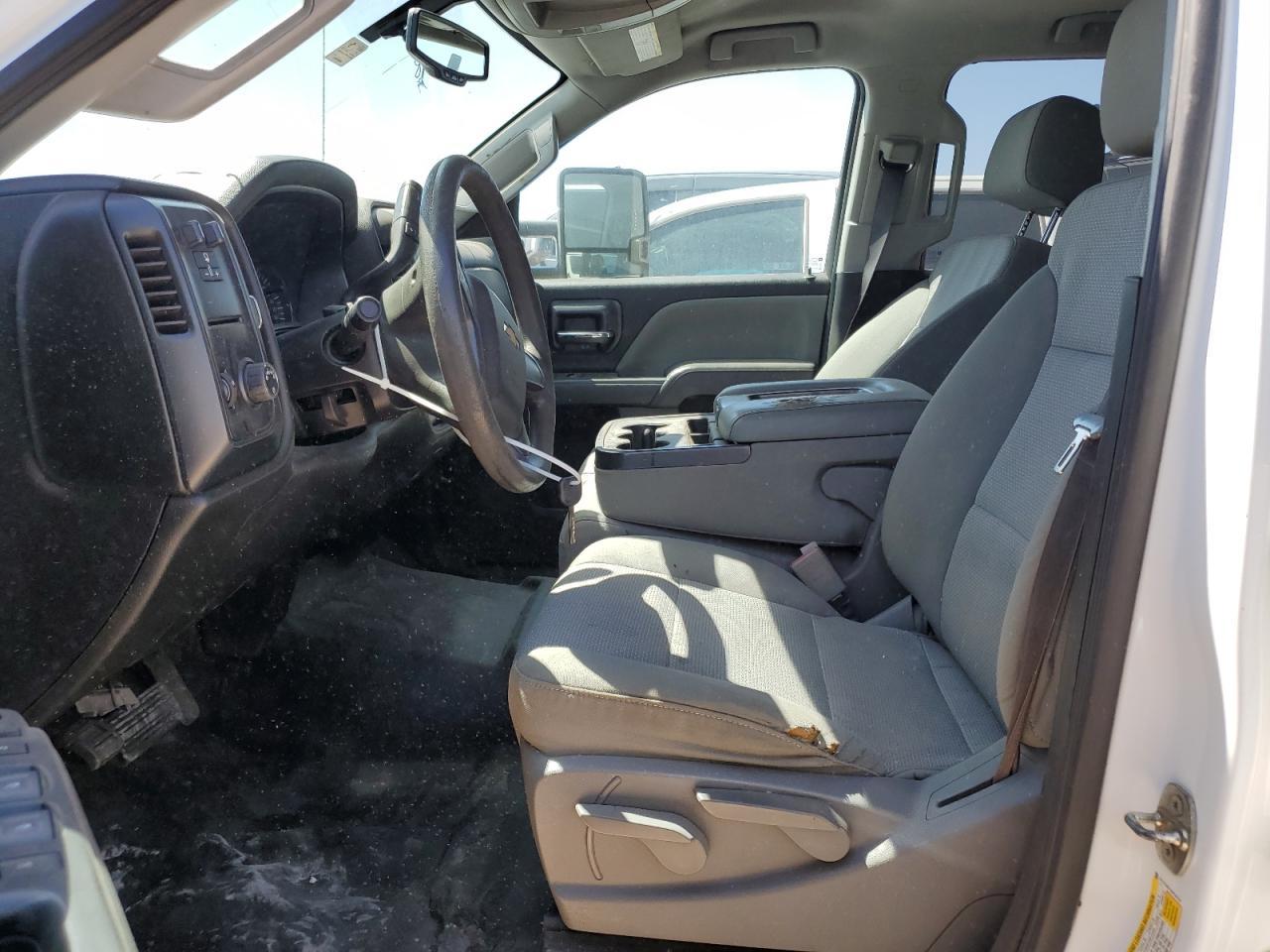 2017 CHEVROLET SILVERADO - Image 7