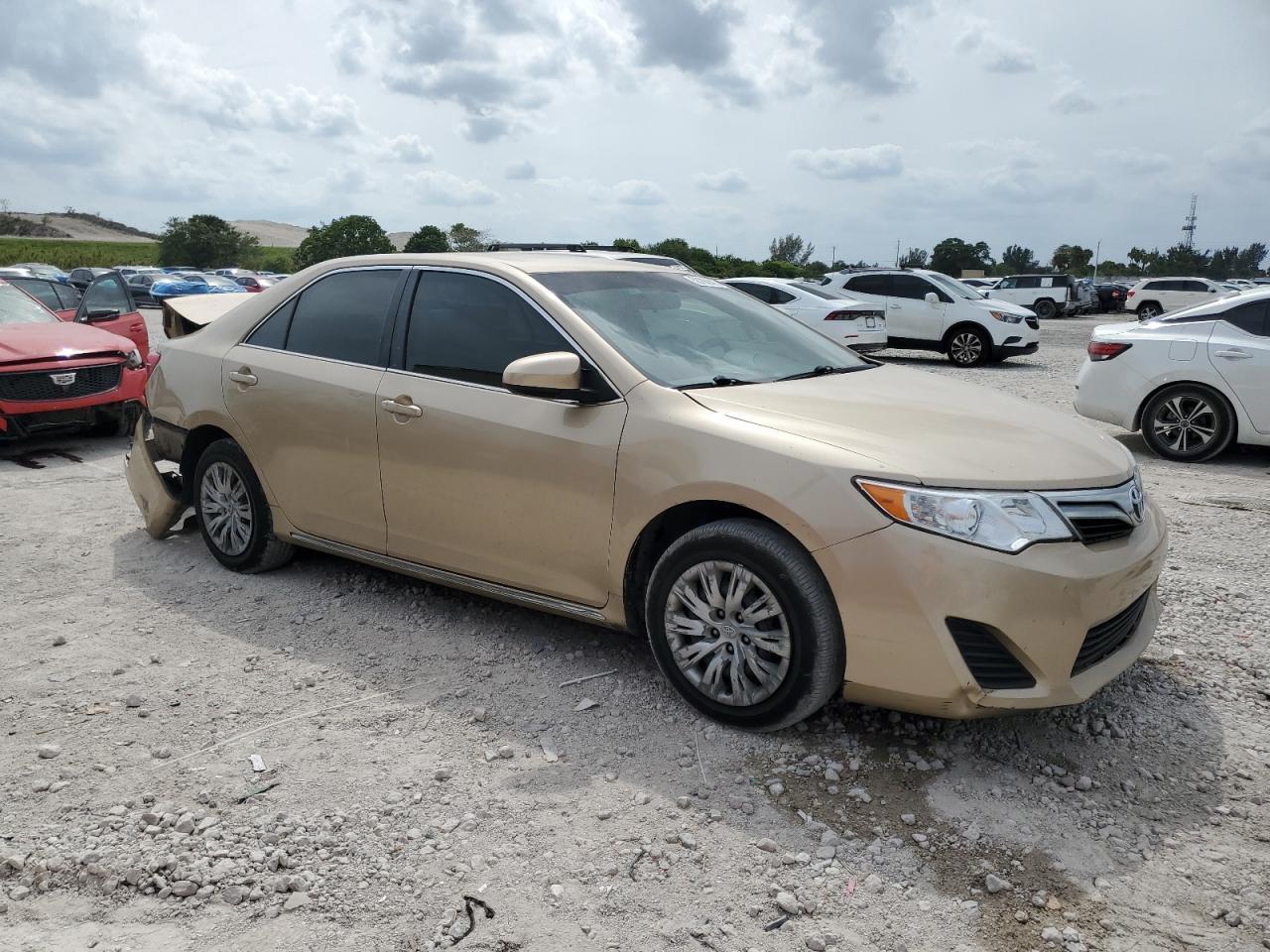 2012 TOYOTA CAMRY BASE - Фото 4
