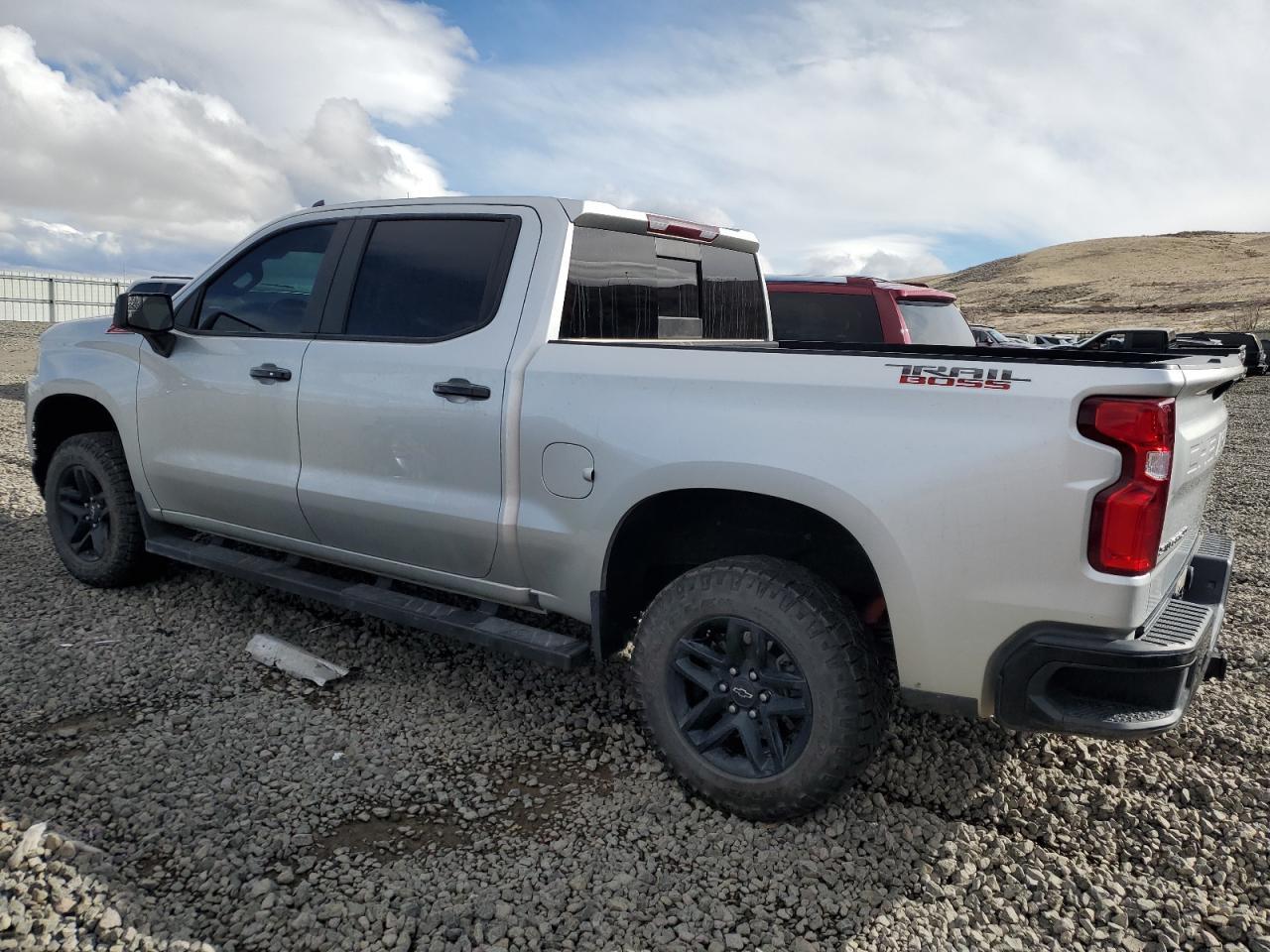 2021 CHEVROLET SILVERADO - Image 2