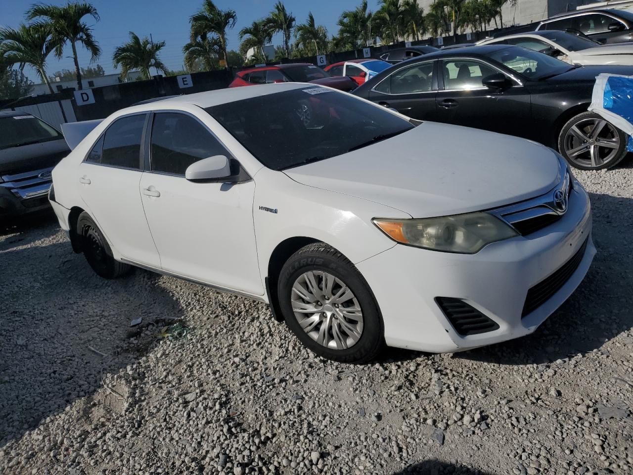 2012 TOYOTA CAMRY HYBR - Image 4