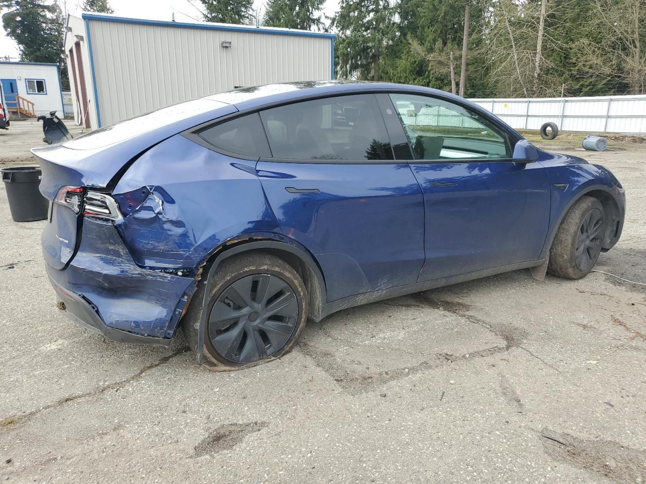 2024 TESLA MODEL Y - Image 3
