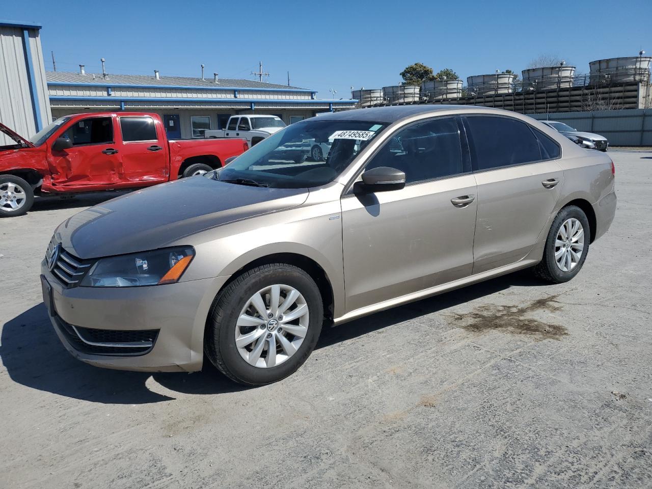 2015 VOLKSWAGEN PASSAT S