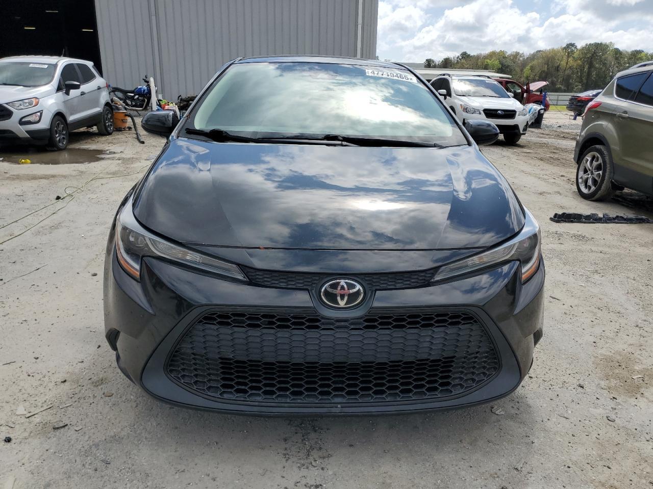 2021 TOYOTA COROLLA LE - Фото 5
