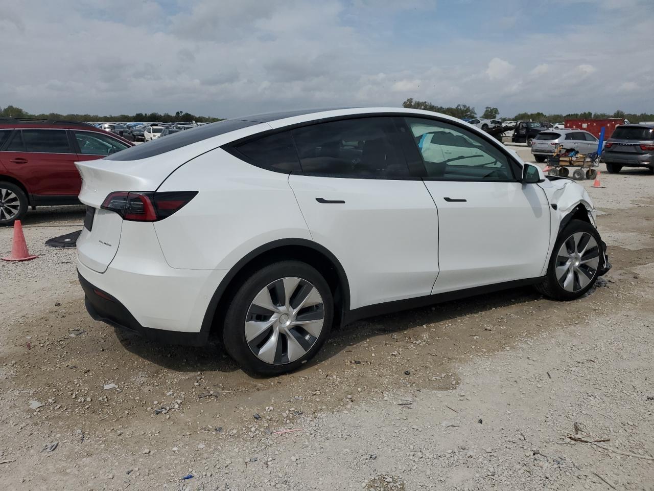 2022 TESLA MODEL Y - Image 3