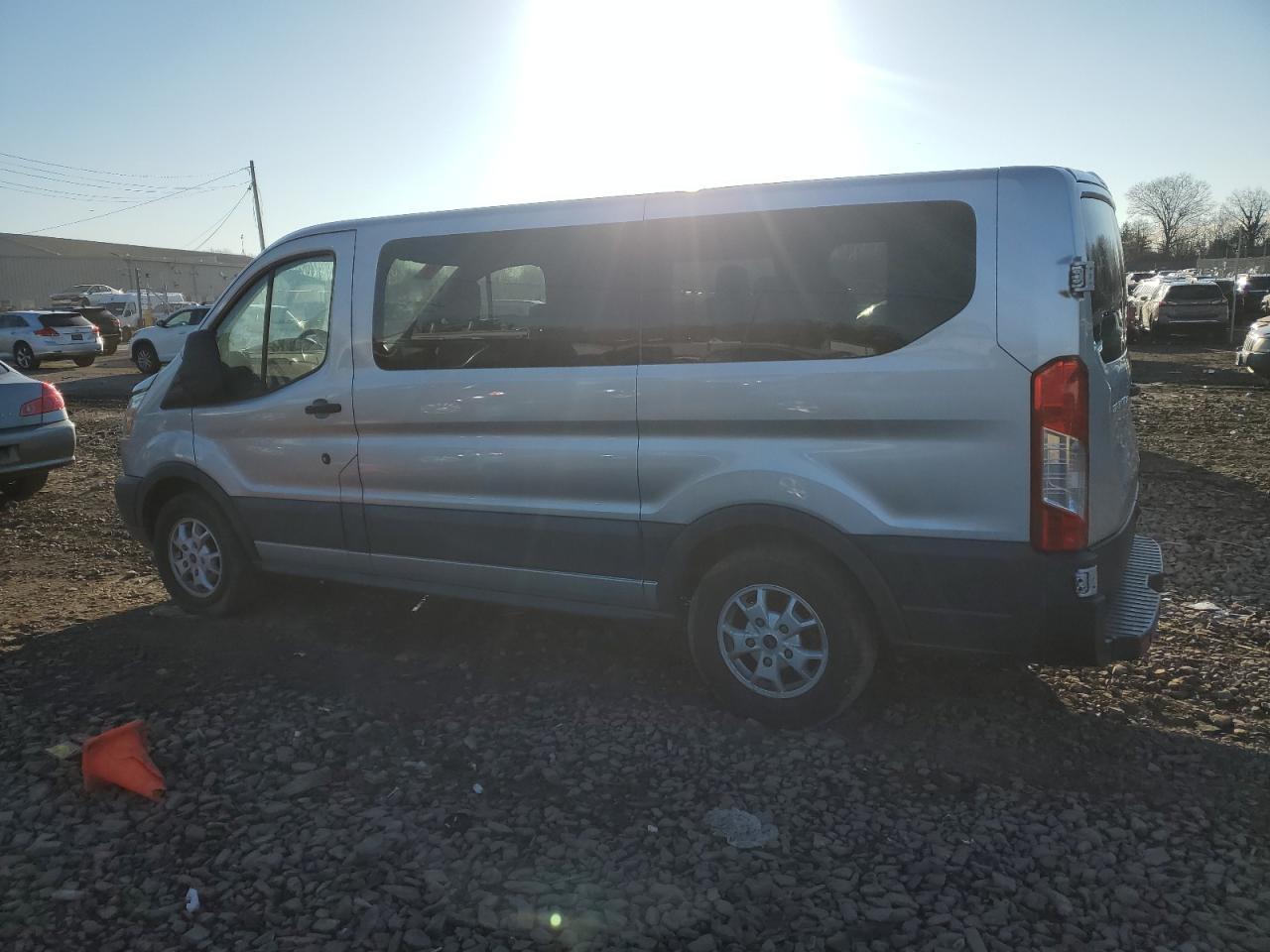 2015 FORD TRANSIT T- - Image 2