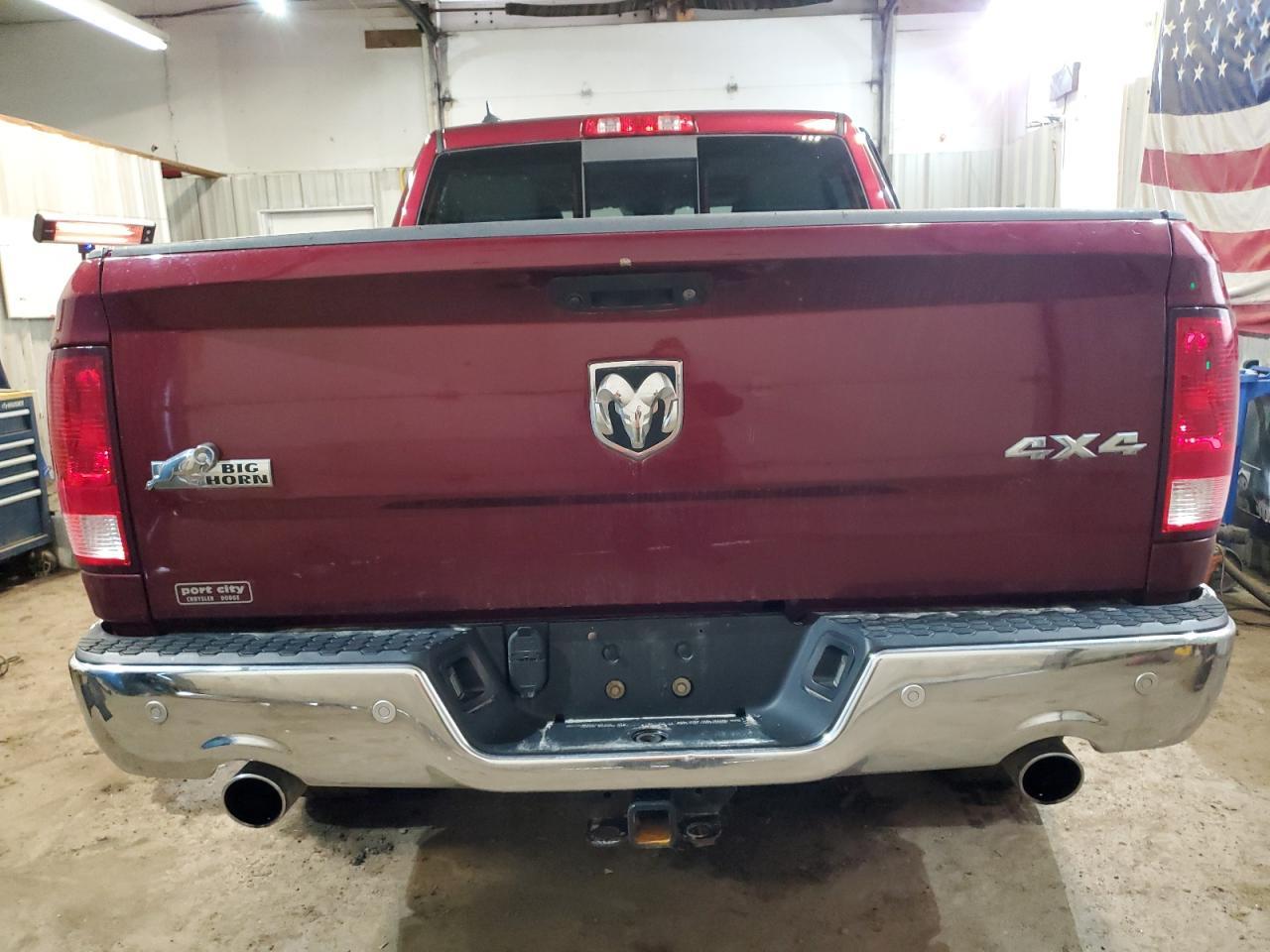 2017 RAM 1500 SLT - Image 6