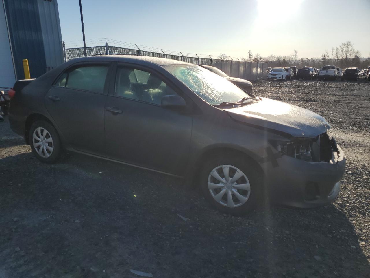 2013 TOYOTA COROLLA BA - Image 4
