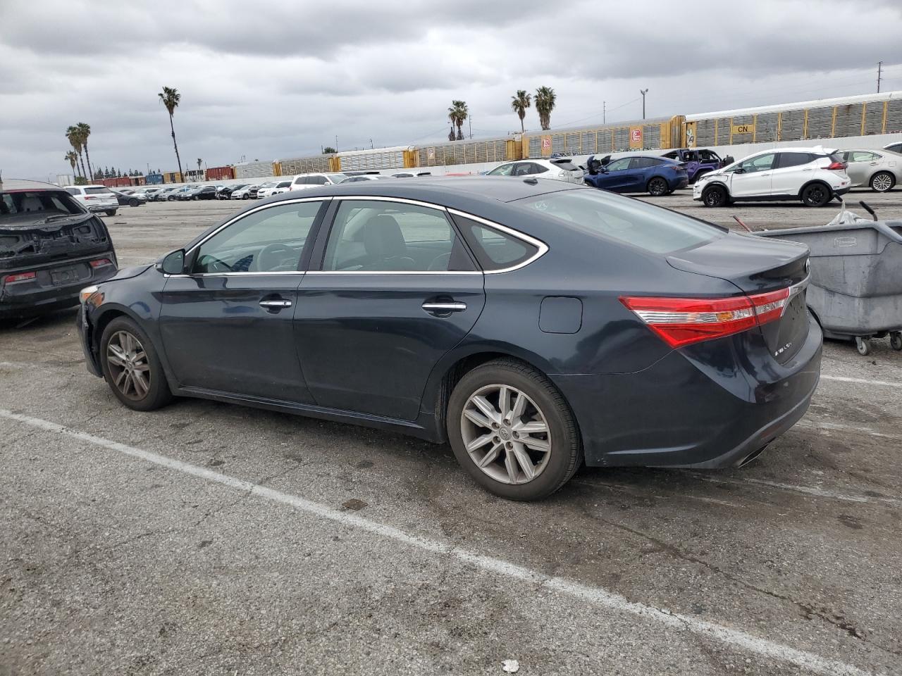 2015 TOYOTA AVALON XLE - Фото 2