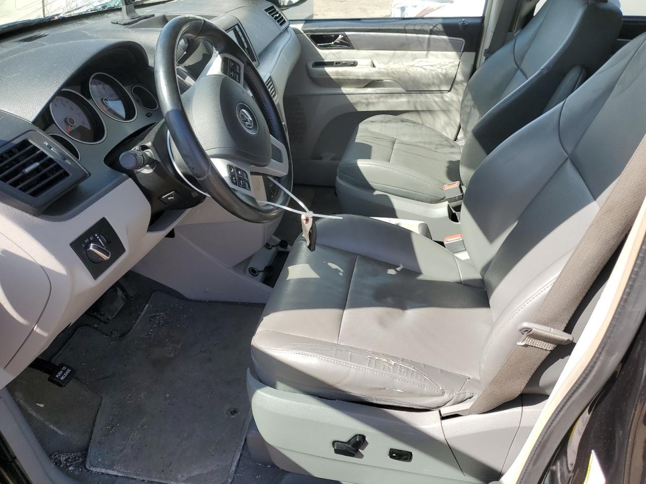 2011 VOLKSWAGEN ROUTAN SE - Фото 7