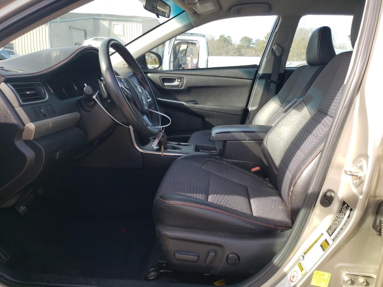 2015 TOYOTA CAMRY LE - Image 7