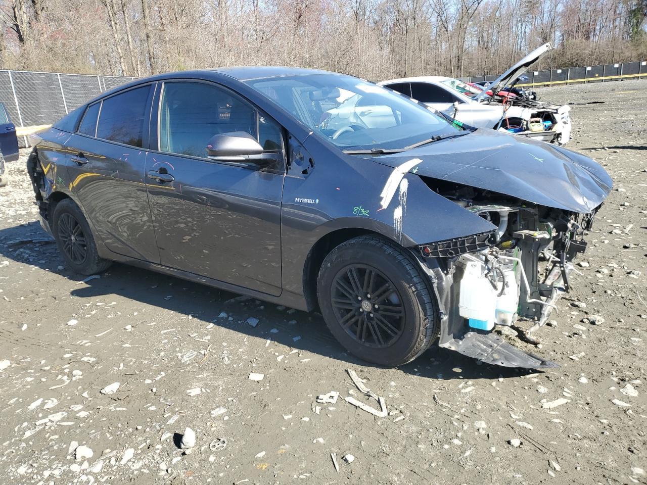 2016 TOYOTA PRIUS - Фото 4