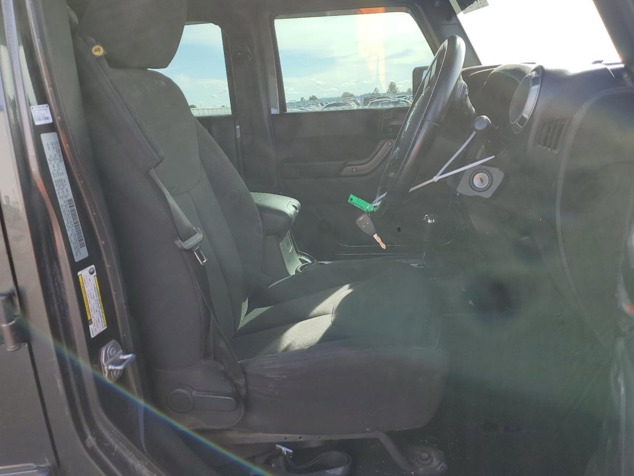 2017 JEEP WRANGLER U - Фото 7