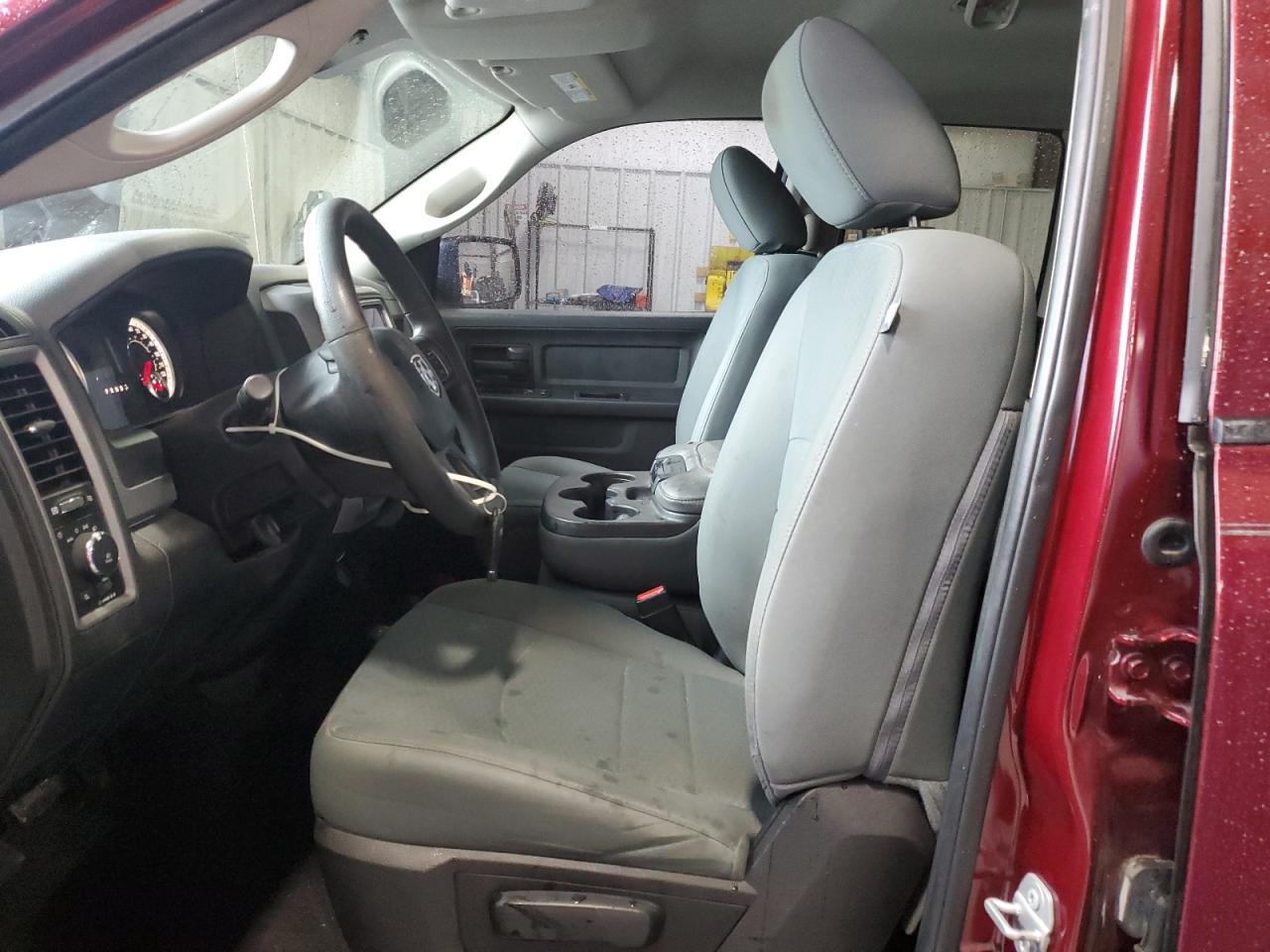2017 RAM 1500 ST - Image 7