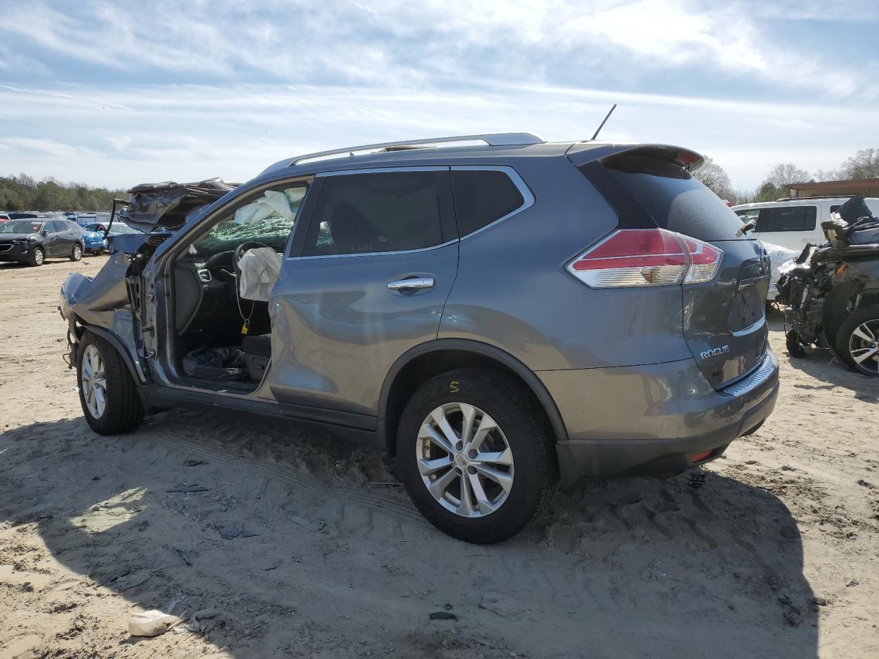 2015 NISSAN ROGUE S - Image 2
