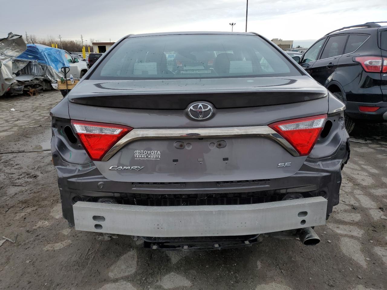 2017 TOYOTA CAMRY LE - Фото 6