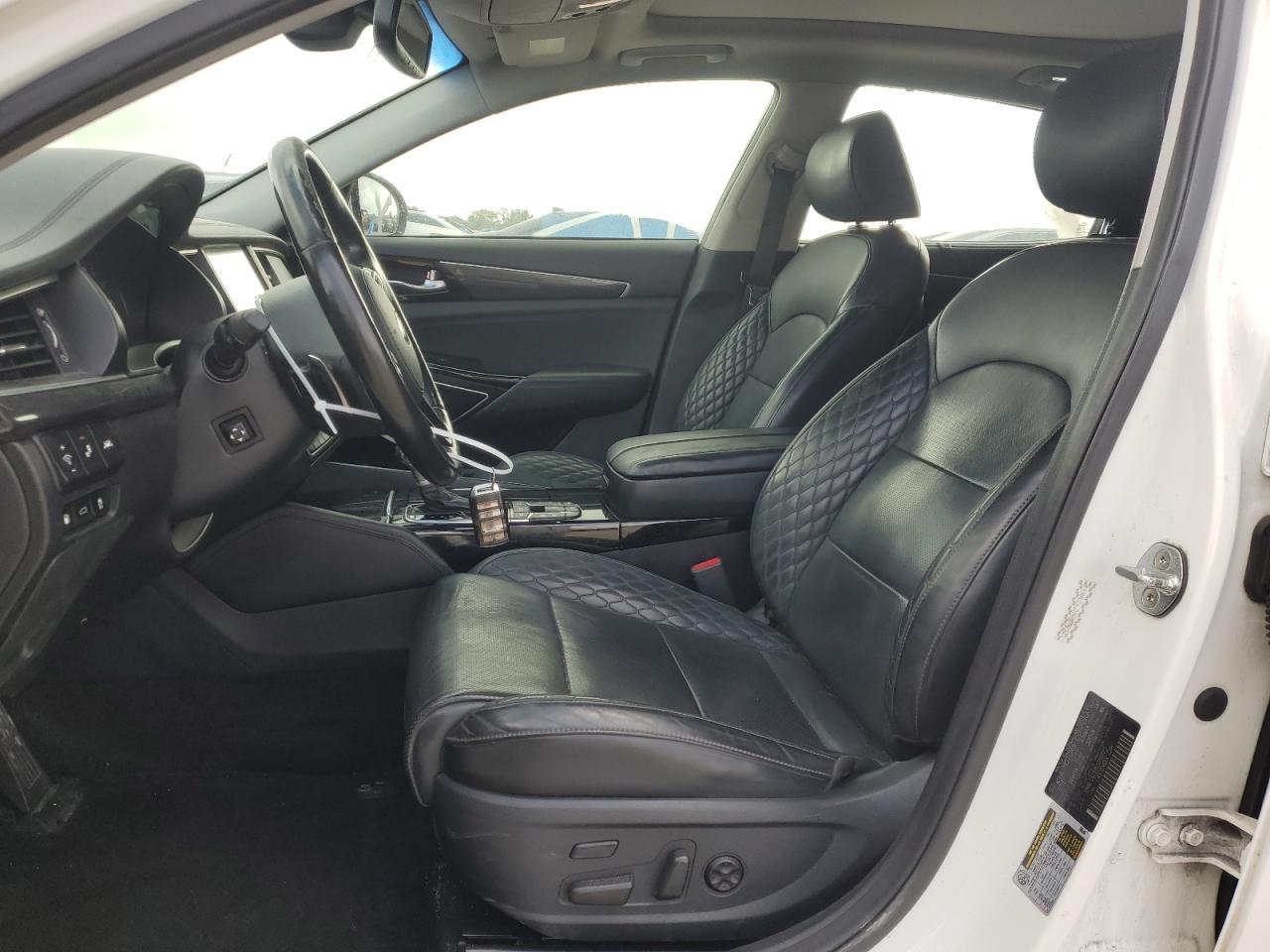 2017 KIA CADENZA PR - Image 7
