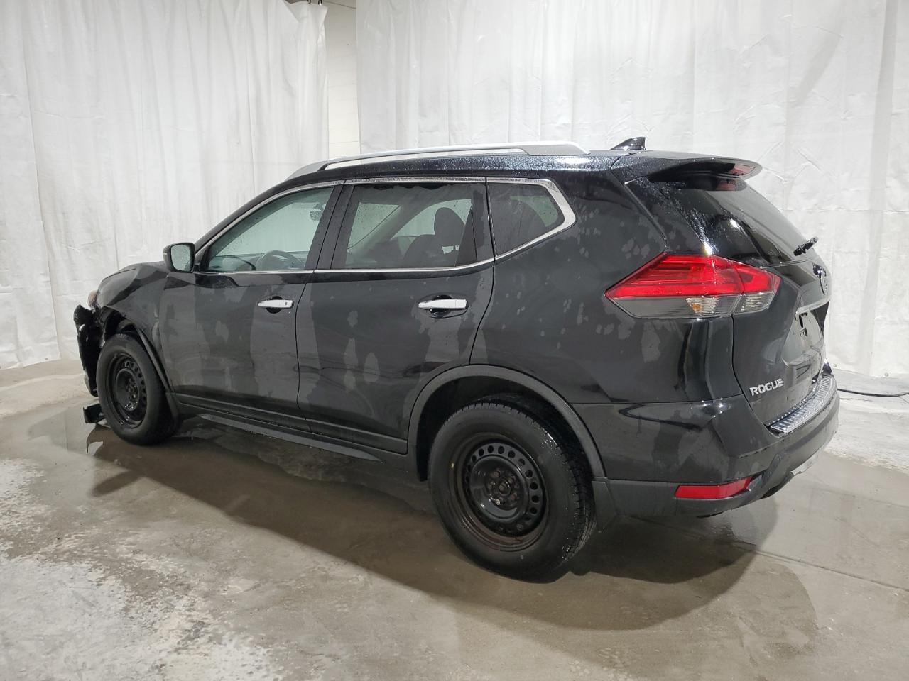 2017 NISSAN ROGUE S - Image 2