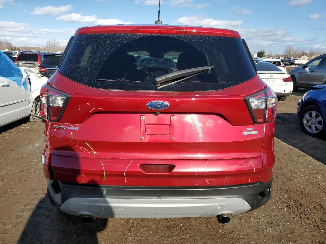 2017 FORD ESCAPE SE - Image 6