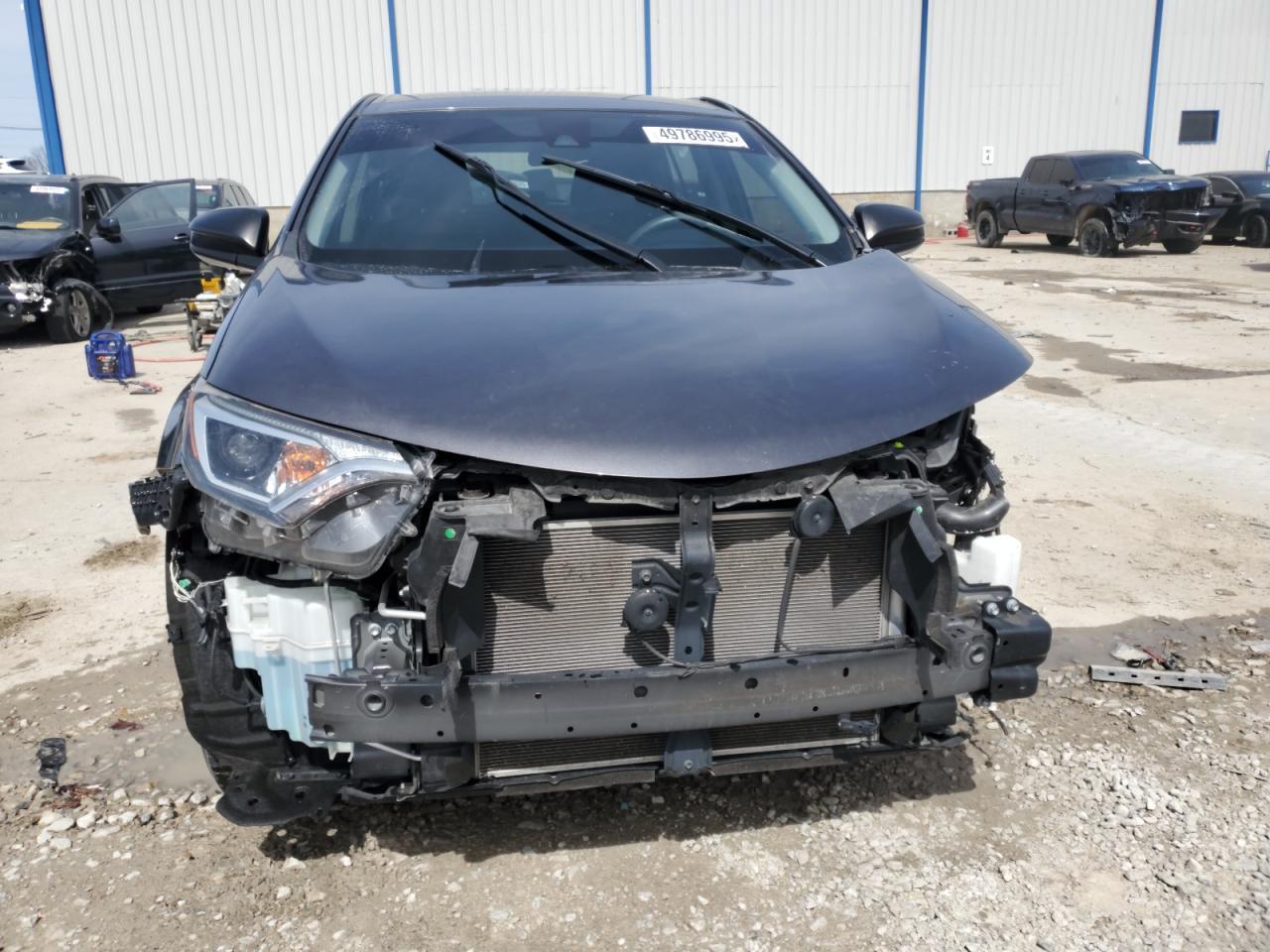 2018 TOYOTA RAV4 LE - Фото 5