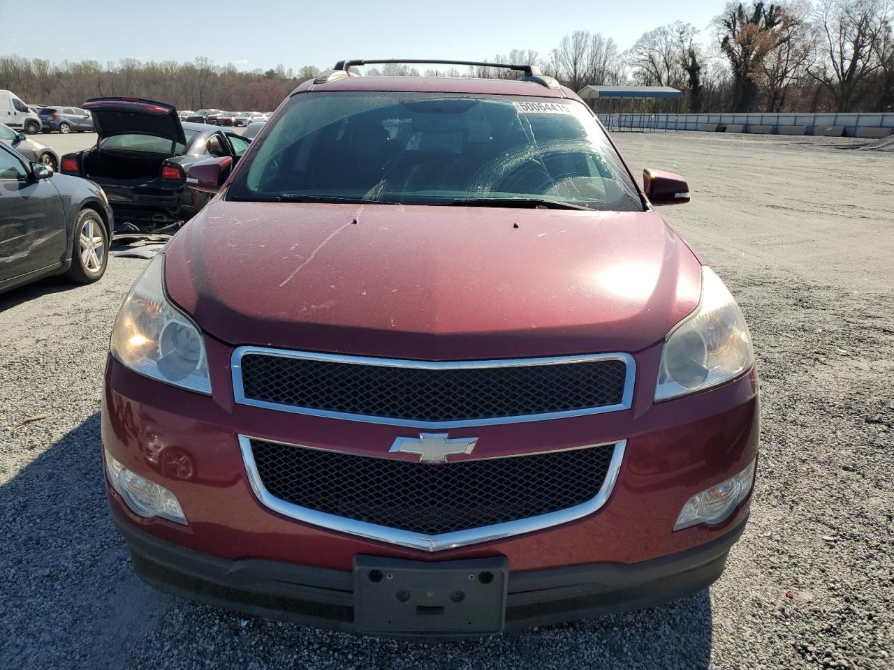 2011 CHEVROLET TRAVERSE L - Фото 5