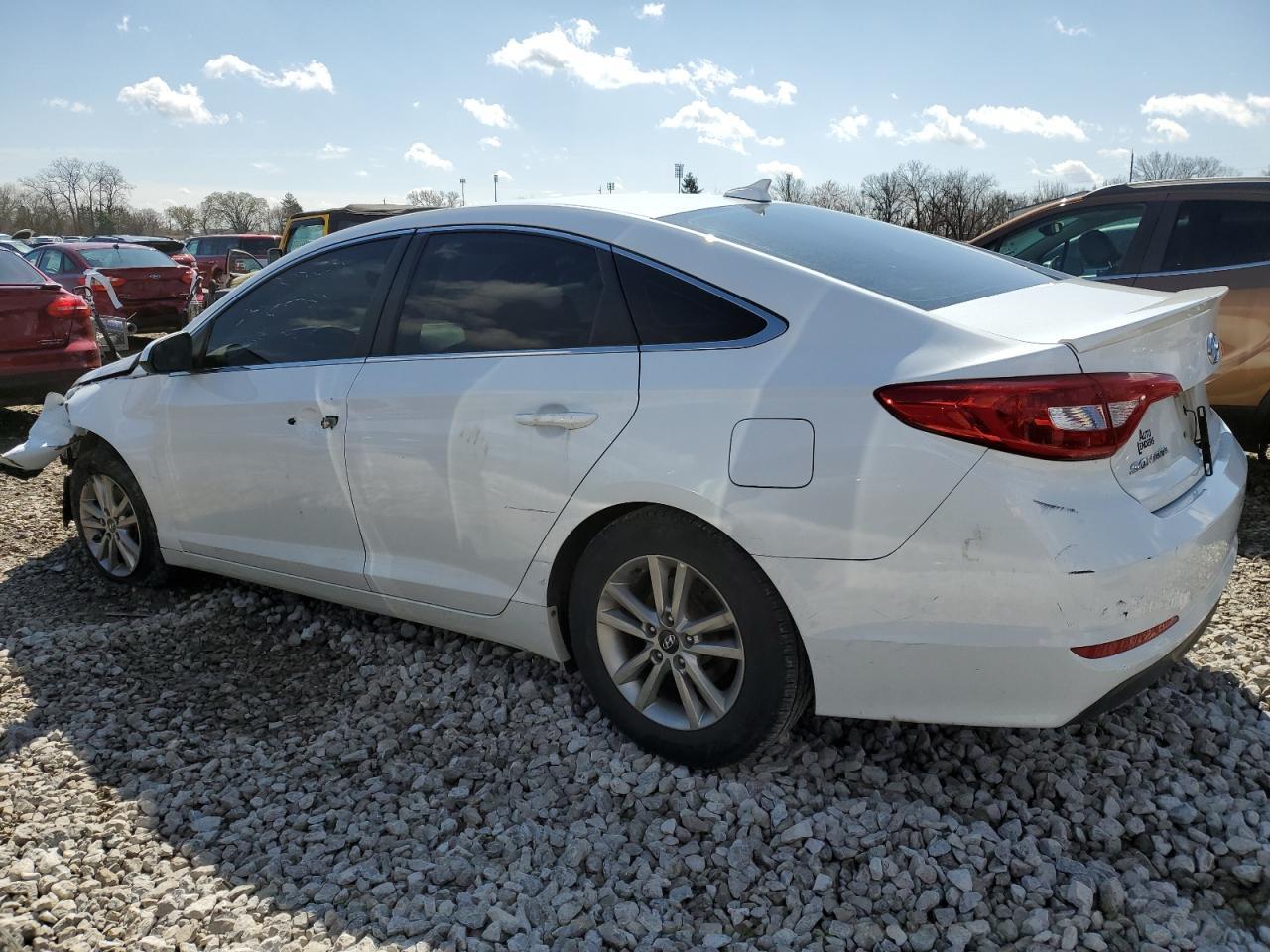 2017 HYUNDAI SONATA SE - Фото 2