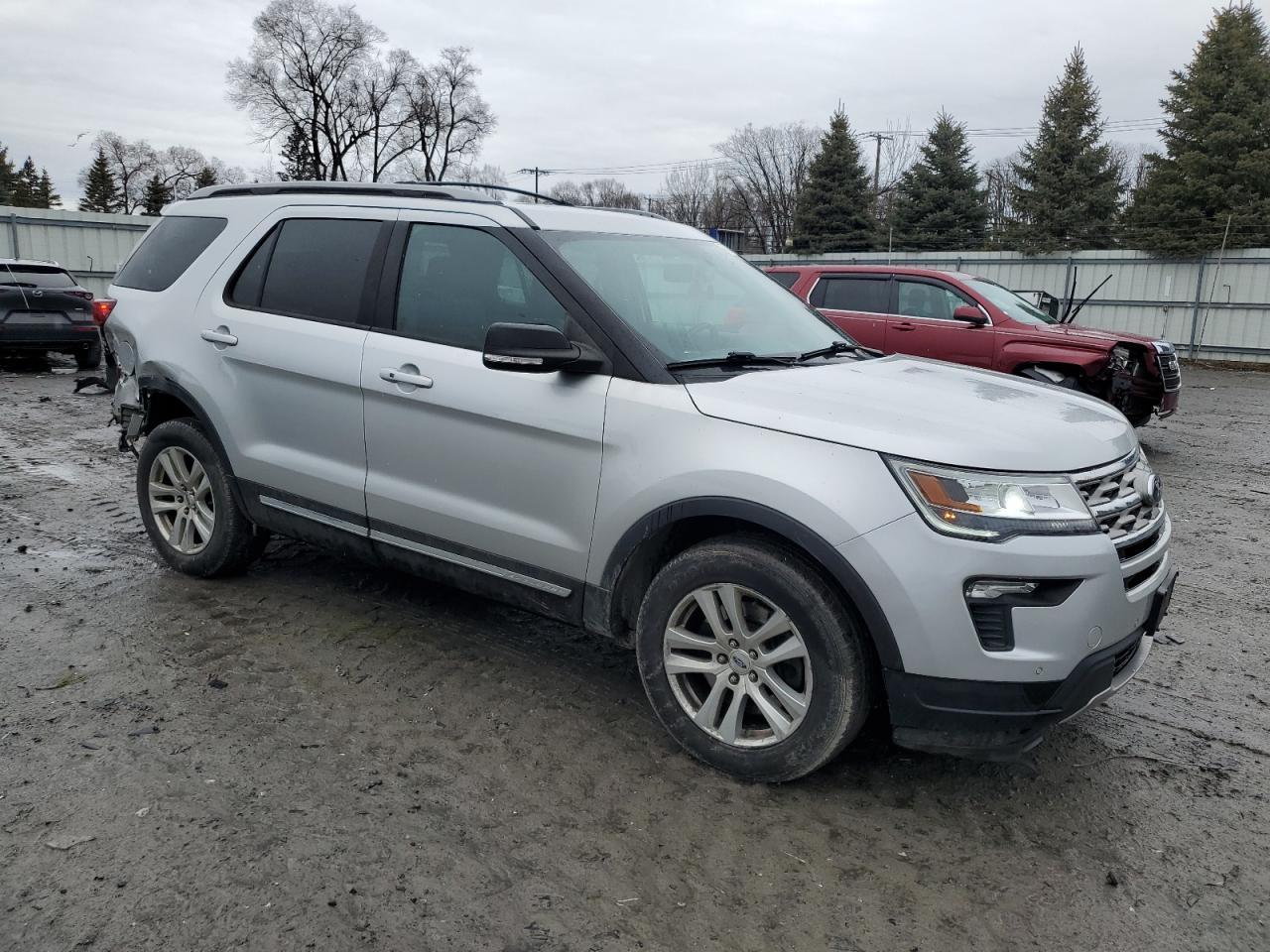 2018 FORD EXPLORER X - Фото 4