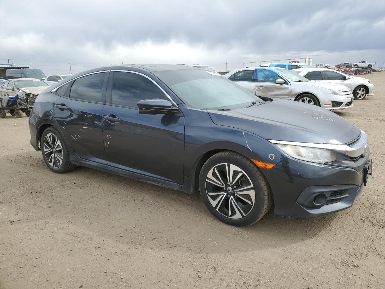 2017 HONDA CIVIC EXL - Image 4