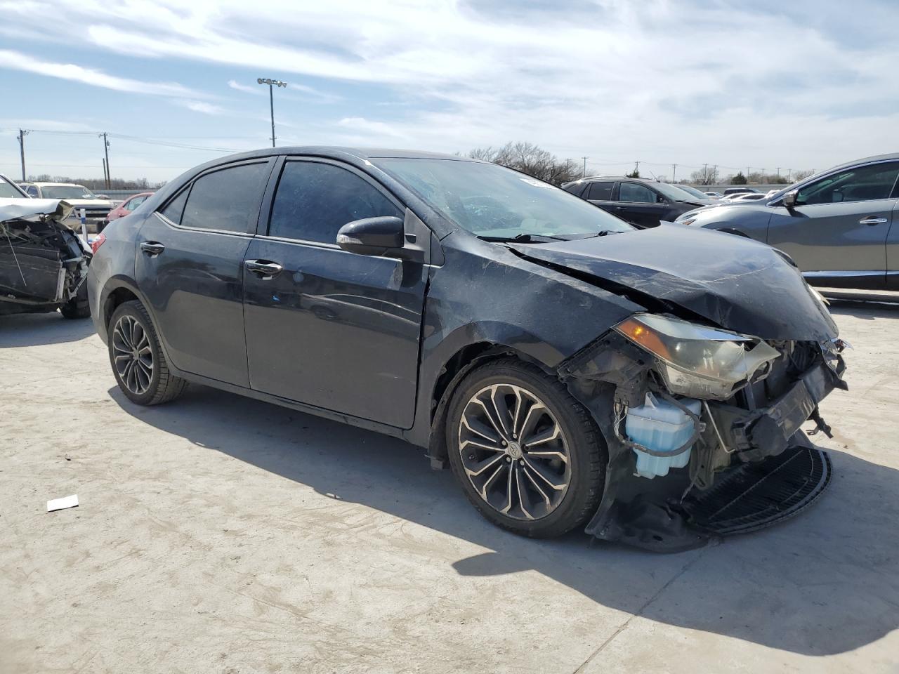 2015 TOYOTA COROLLA L - Image 4