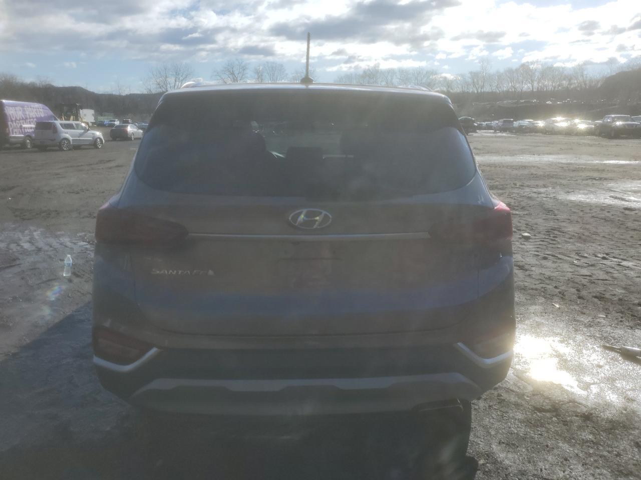 2020 HYUNDAI SANTA FE S - Image 6