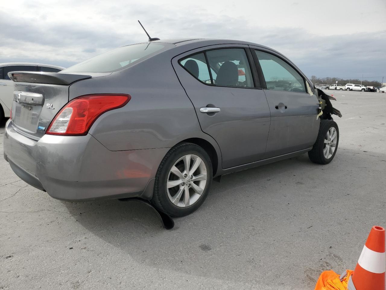2016 NISSAN VERSA S - Image 3